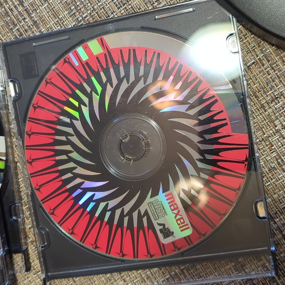 Maxell CD-R Design Series 14 Pack - Picture 10 of 11